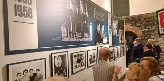 A Catania la mostra “Il sogno spezzato – L’orizzonte politico e familiare di Piersanti Mattarella” tra foto e memoria / Video