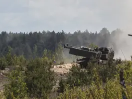 Incidente durante un’esercitazione Nato in Lettonia, feriti quattro militari italiani