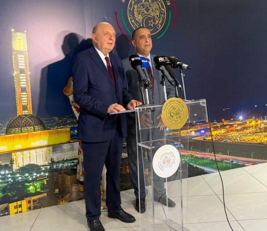 Italia-Algeria, Pichetto incontra l’omologo Adjal: “L’idrogeno rafforzerà la sicurezza energetica”