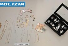 Truffa del falso carabiniere, arrestato un 19enne con 30 mila euro di gioielli