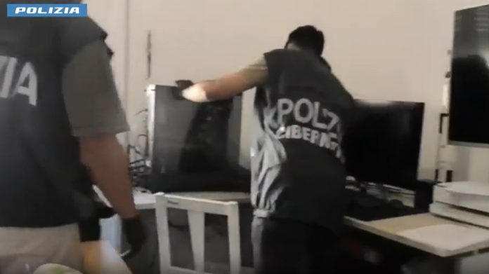 Polizia (3)
