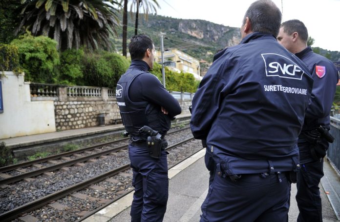 Polizia-ferroviaria-Francia