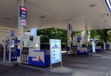 Anche Q8 applicherà un tetto al prezzo dei carburanti dall’1 ottobre: “Accolto l’invito del Governo”