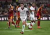 L’Inter rimonta due gol alla Roma e lo scontro al vertice finisce 2-2, doppiette di Koné e Lautaro