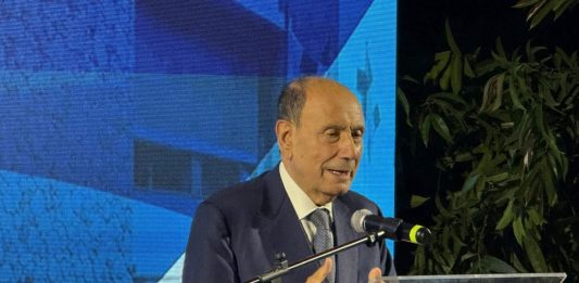 Schifani “Condividere i temi strategici con le opposizioni”