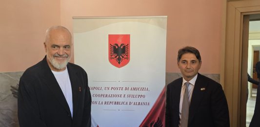 Inaugurato a Napoli il Consolato onorario della Repubblica d’Albania / Video