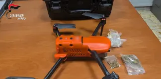 Tentano di introdurre droga in carcere a Poggioreale con un drone, due arresti