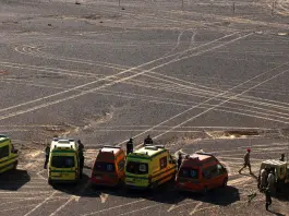 Egypt, 21 dead after bus overturns in South Sinai