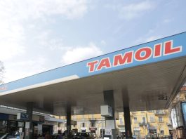 Fonti Palazzo Chigi, interlocuzioni molto ben avviate con Libia per adesione Tamoil a price cap dei carburanti