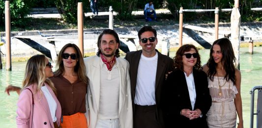 Venezia 83, con “The Echo Chamber” Pallaoro racconta l’amore e il dolore dell’ultimo Bertolucci