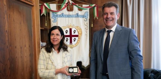 Todde incontra l’Ambasciatore svizzero in Italia Balzaretti, focus su opportunità di collaborazione tra Sardegna e Svizzera