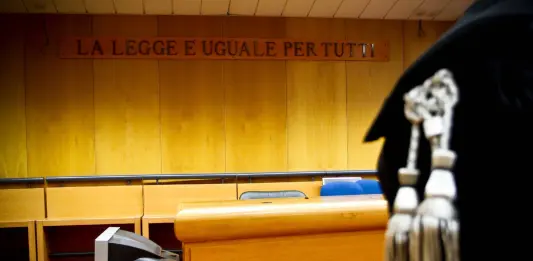 Scarcerato dopo l’arresto per abusi sessuali su una 13enne a Torino, Nordio manda gli ispettori. Meloni “Così è davvero difficile”