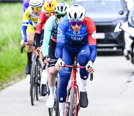 Tronchon vince la decima tappa della Vuelta 2026 in volata, Mas sempre in rosso