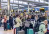 Traffico aereo in tilt nel Regno Unito, decolli bloccati in diversi aeroporti per un guasto al sistema di controllo