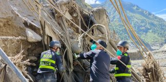 Cina: proseguono operazioni di soccorso dopo la colata di fango nello Xizang (2)