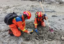 Cina: proseguono operazioni di soccorso dopo la colata di fango nello Xizang (3)