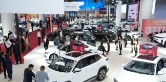 Cina: linee guida regolamentano concorrenza di case automobilistiche all’estero