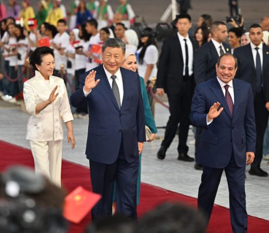Cina: Xi arriva al Cairo per una visita di Stato in Egitto