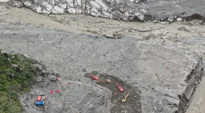 Cina: ripristinato l’accesso stradale al valico di Gyirong nello Xizang (2)