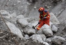 Cina: Xizang, proseguono ricerche nella zona colpita dalla colata di fango (1)