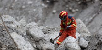 Cina: Xizang, proseguono ricerche nella zona colpita dalla colata di fango (1)