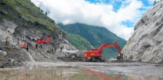 Cina: Xizang, proseguono ricerche nella zona colpita dalla colata di fango (2)