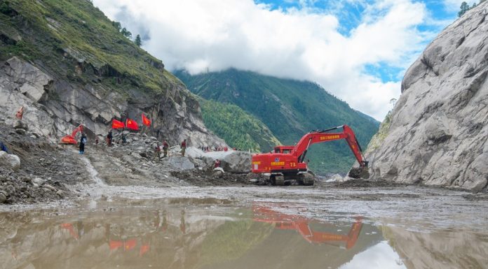 Cina: Xizang, proseguono ricerche nella zona colpita dalla colata di fango (2)