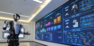 Cina: a Cixi è attivo un centro di addestramento per robot umanoidi (3)