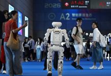 Cina: Qingdao ospita Fiera internazionale elettronica di consumo (3)