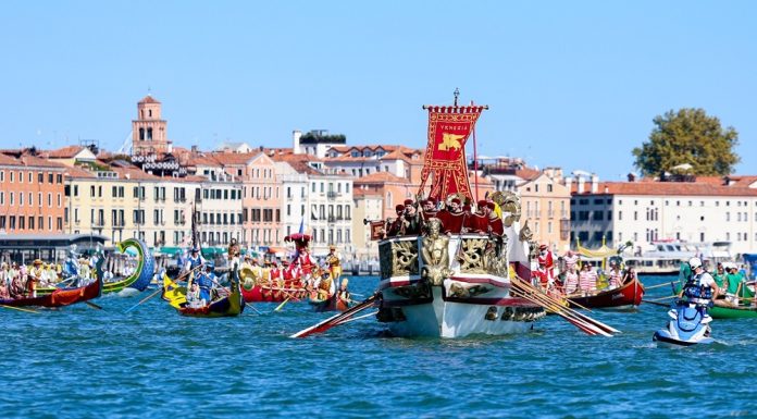 A Venezia la Regata Storica sul Canal Grande (3)