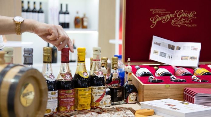 Cina: commercio estero in rapida crescita nei primi otto mesi del 2026