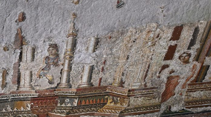 A Roma restaurati affreschi e mosaici delle Terme di Traiano (2)