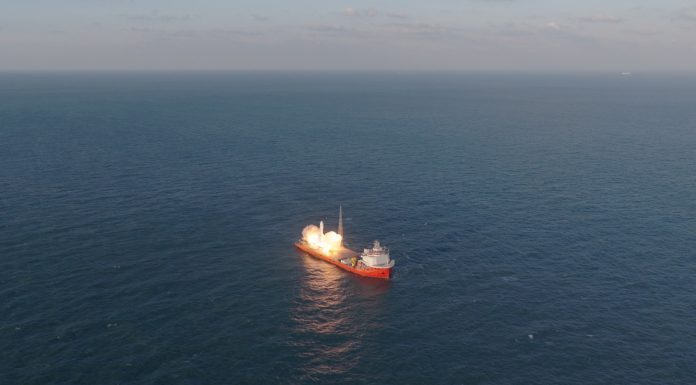 Cina: lanciati nove satelliti dal mare con il razzo Gravity-1 Y3 (2)