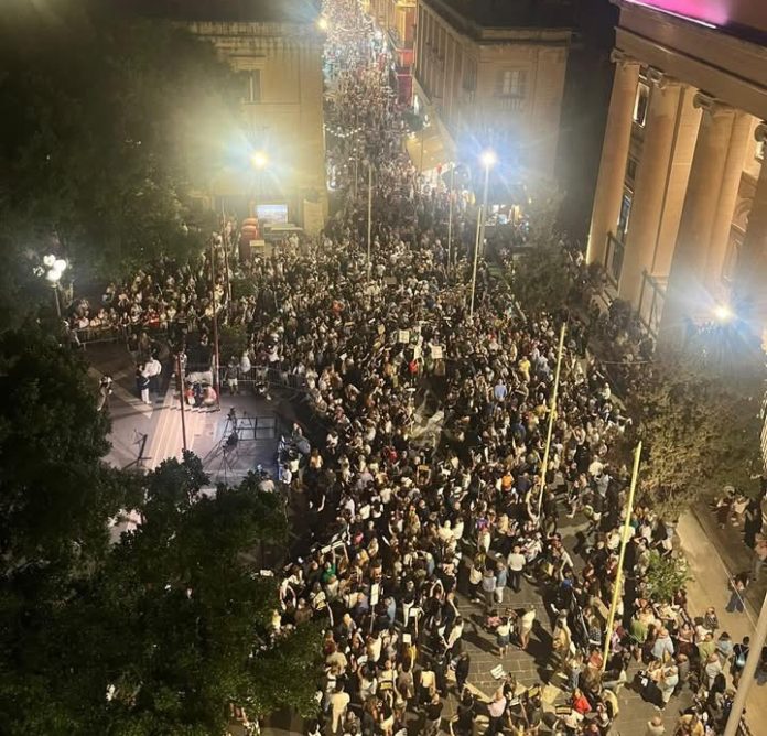 Malta corteo