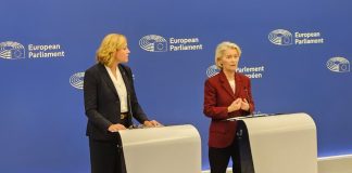 Von der Leyen lancia il Kids Act: “Niente social sotto i 13 anni” / Video