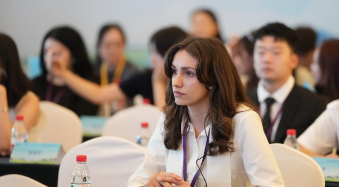 Cina: a Hangzhou Conferenza dei giovani imprenditori dell’APEC (2)