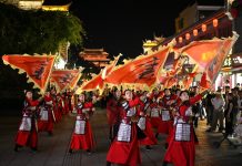 Cina: Hubei, Xiangyang valorizza turismo notturno e tradizione (3)