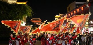 Cina: Hubei, Xiangyang valorizza turismo notturno e tradizione (3)