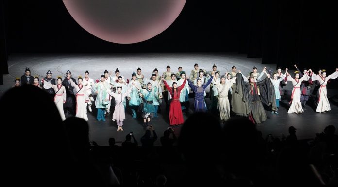 Dramma cinese “Mulan” in scena a New York con oltre 2.000 spettatori (2)