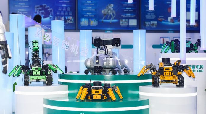 Cina: tecnologie autonome alla Conferenza mondiale sulla manifattura (1)