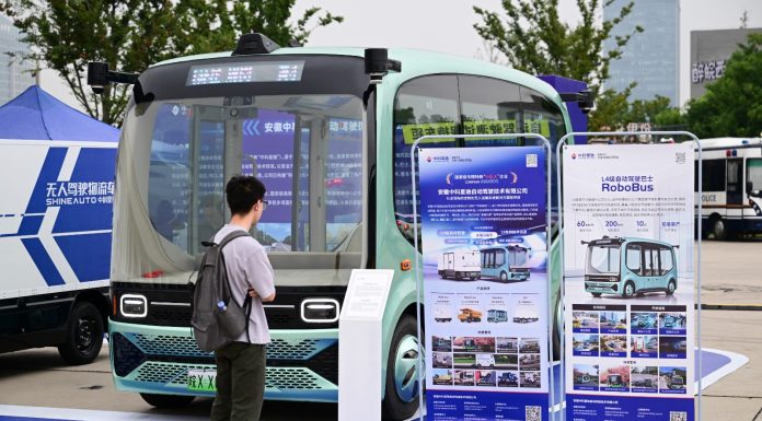 Cina: tecnologie autonome alla Conferenza mondiale sulla manifattura (2)
