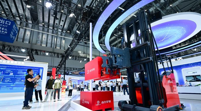 Cina: tecnologie autonome alla Conferenza mondiale sulla manifattura (3)