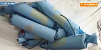 Gela, aveva un laboratorio per la droga e per ordigni esplosivi: fermato un 43enne / Video