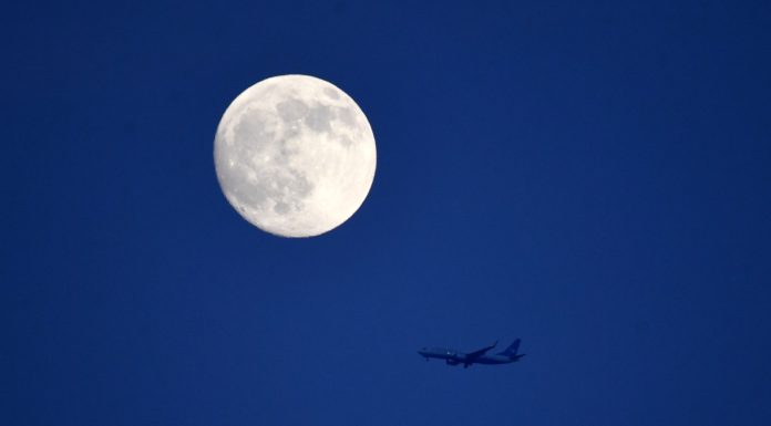 Cina: la Luna della Festa di metà autunno illumina i cieli del Paese (2)