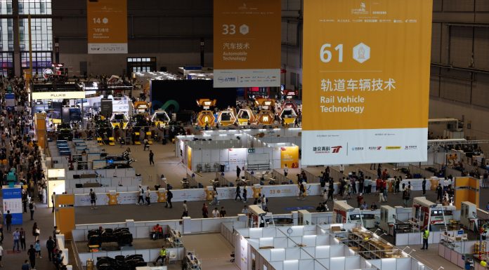 Cina: a Shanghai le prove dei WorldSkills tra auto, droni e trasporti (2)