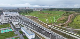Cina: entra in servizio la ferrovia ad alta velocità Xi’an-Ankang (2)