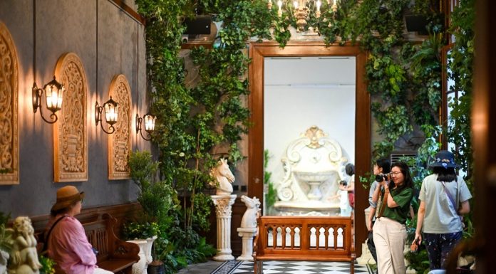 Cina: Tianjin, ex banca del 1912 ospita spettacoli immersivi (2)