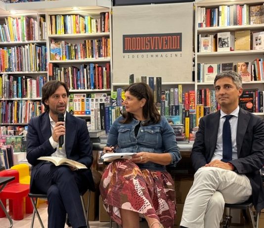Carlo Calabrò presenta a Palermo il noir “Sangue e cemento” / Video