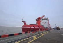 Cina: rompighiaccio Xuelong e Xuelong 2 rientrano da spedizione nell’Artico