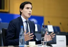 Ue, Hoekstra “L’Ets non è l’unica componente che definisce i prezzi dell’energia”